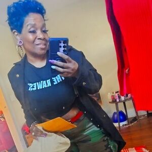 Meet your Posher, Erica unyque